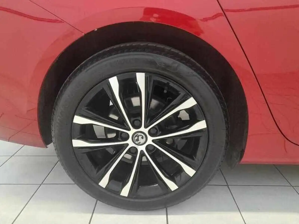 2022-vauxhall-insignia-grand-sport-15-turbo-d-design-auto-big-7