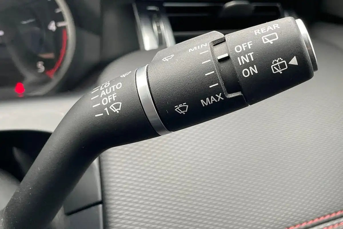 2022-land-rover-discovery-sport-20-d200-r-dynamic-se-big-61