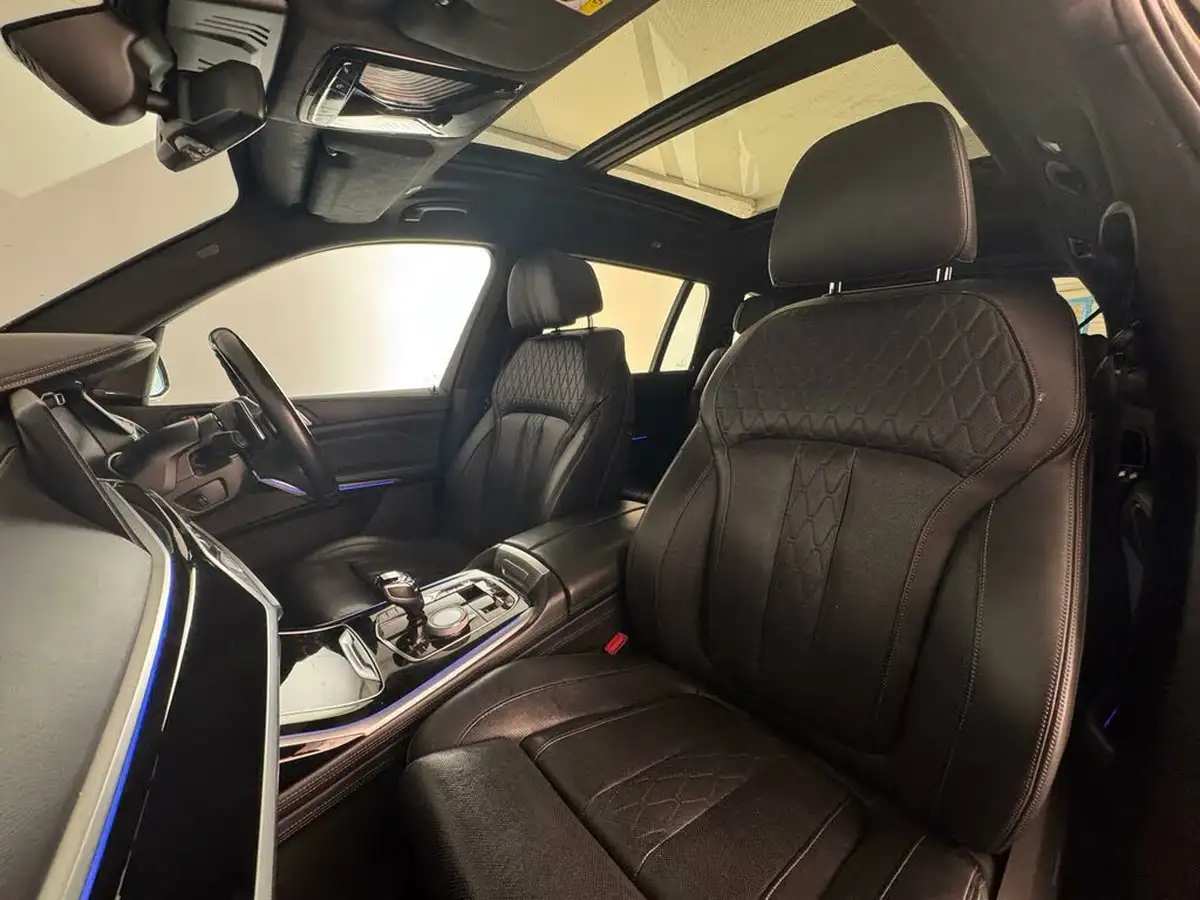 2019-bmw-x7-30-xdrive40i-m-sport-big-12