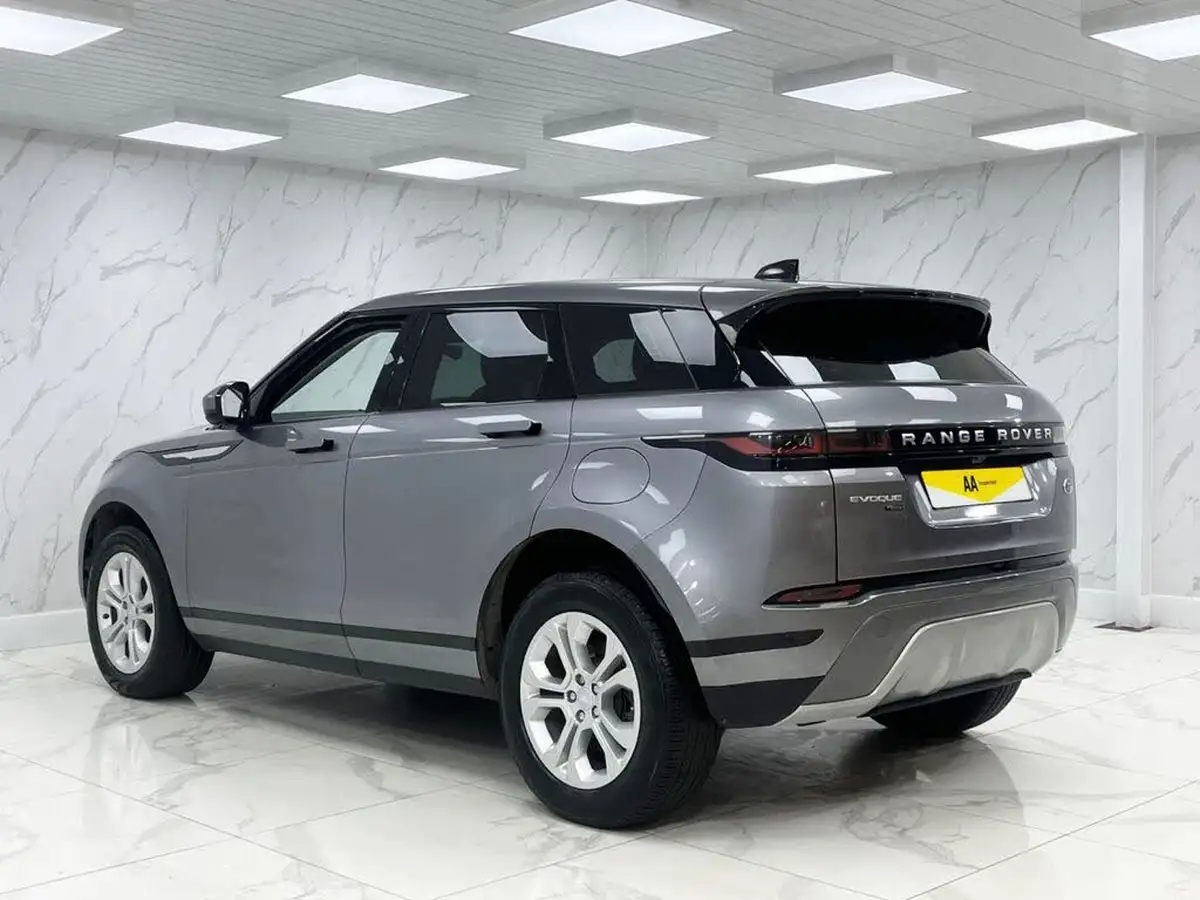2021-land-rover-range-rover-evoque-15-p300e-s-big-8