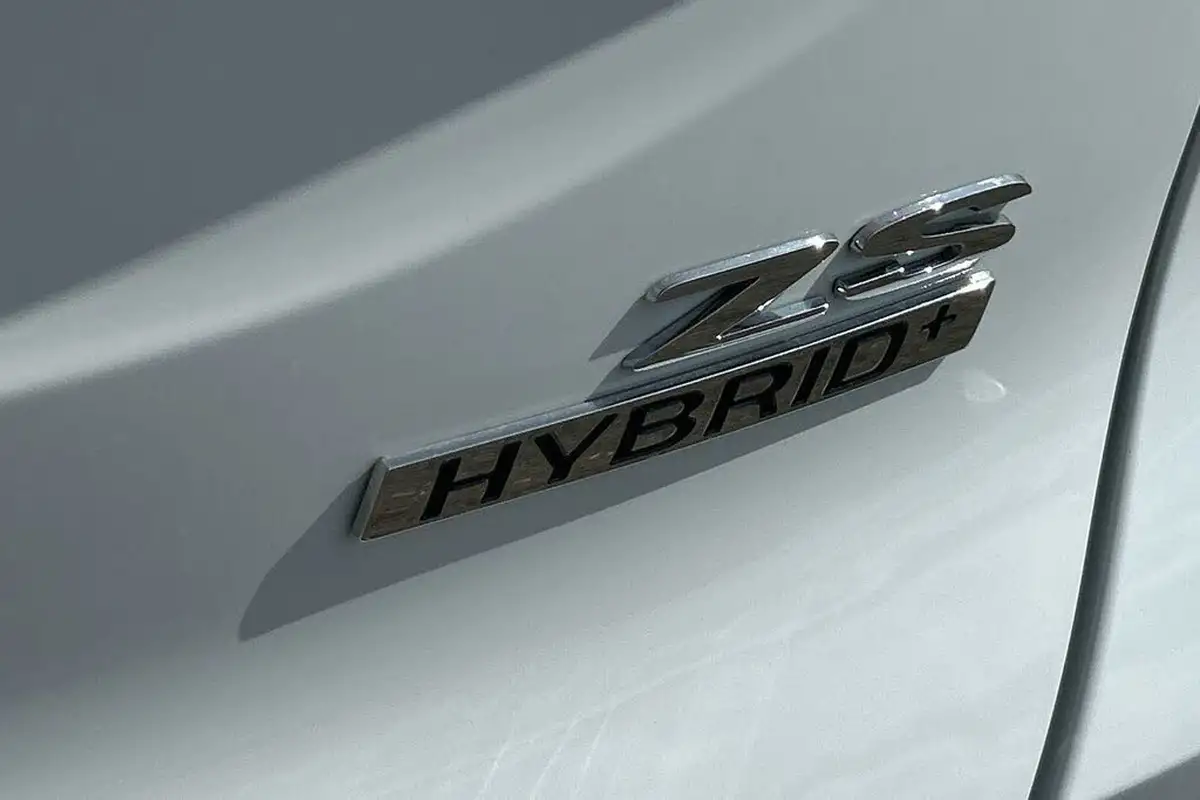 2025-mg-zs-suv-15-trophy-big-25