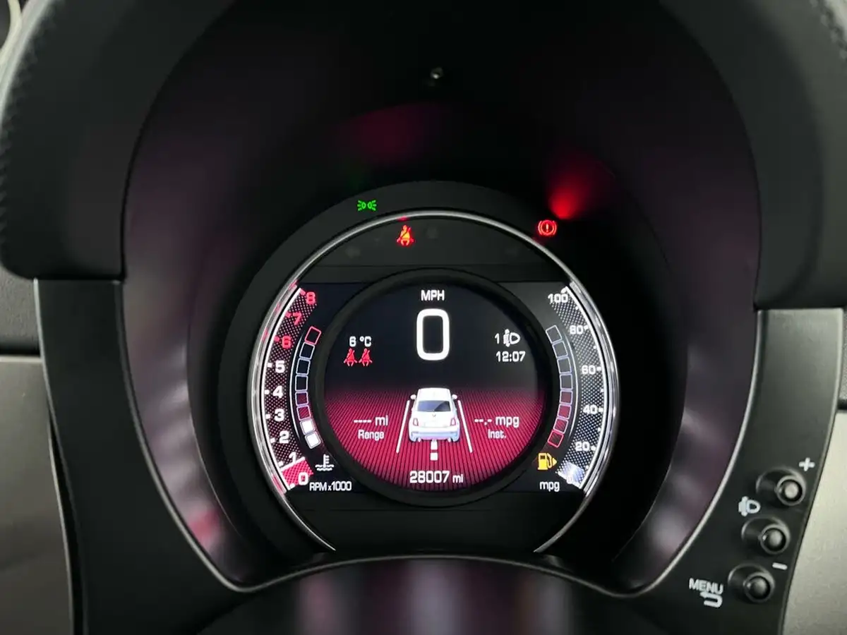 2022-abarth-595-14-tjet-165ps-big-16
