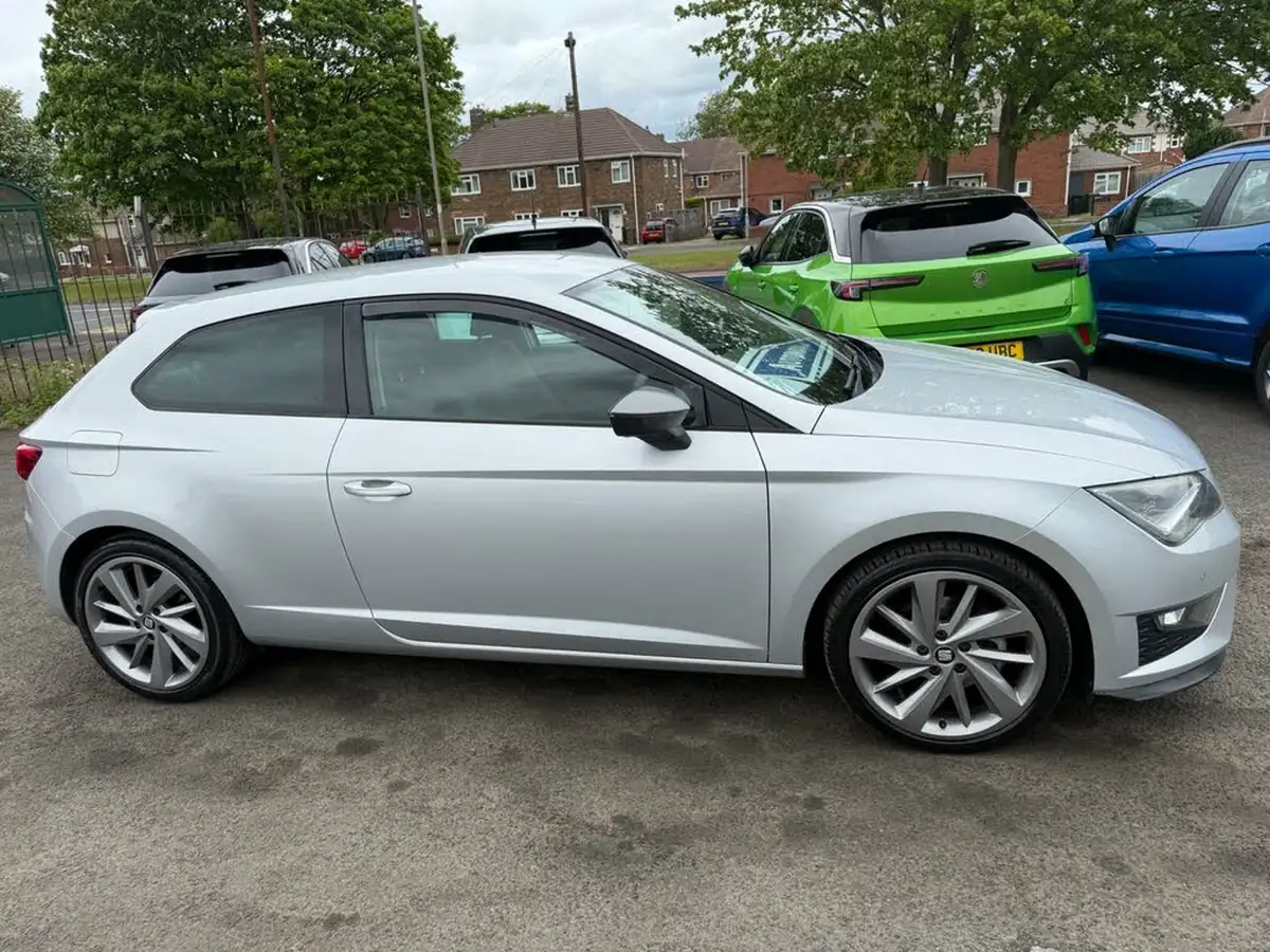 2016-seat-leon-14-fr-tech-pack-ecotsi-sportcoupe-3d-1390cc-dsg-big-25
