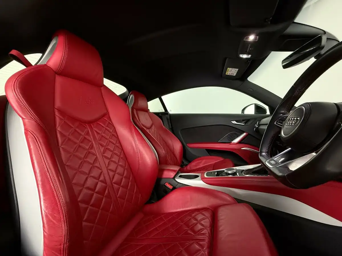 2017-audi-tts-20-tfsi-quattro-tts-black-edition-coupe-s-tronic-big-14