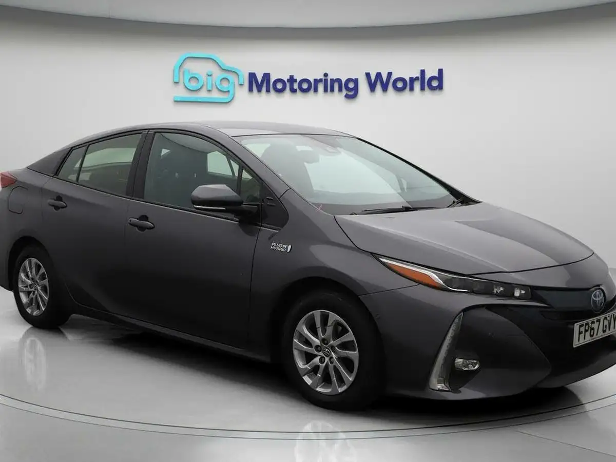 2017-toyota-prius-18-vvt-i-excel-plug-in-big-69