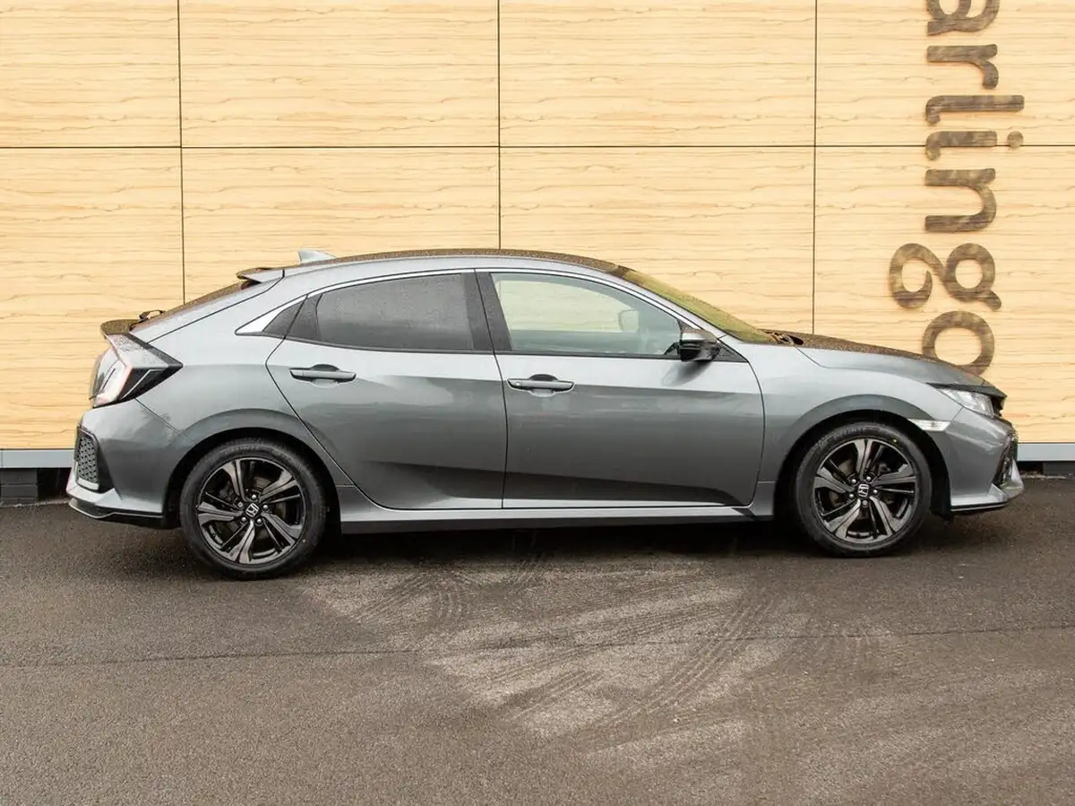 2019-honda-civic-10-vtec-turbo-sr-hatchback-5d-big-11