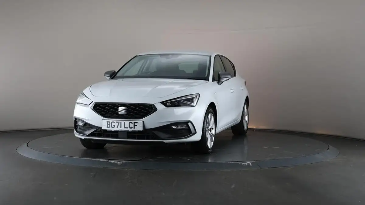 2021-seat-leon-14-e-hybrid-fr-hatchback-big-47