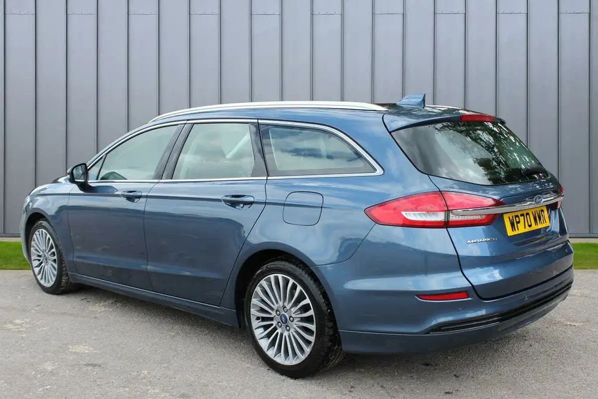 2021-ford-mondeo-20tdci-titanium-edition-150ps-estate-big-3