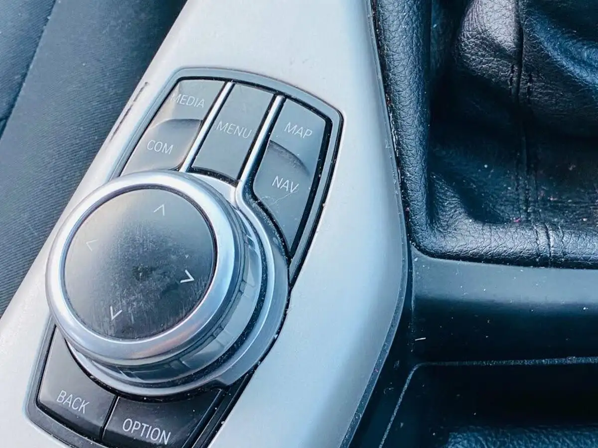 2018-bmw-1-series-15td-116d-se-business-5d-big-29