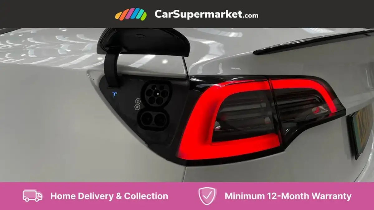 2022-tesla-model-3-e-rwd-big-23