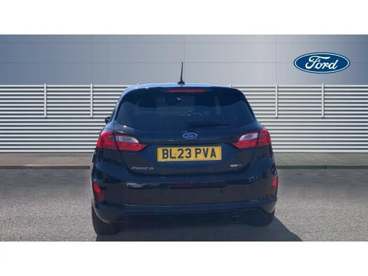 2023-ford-fiesta-big-5