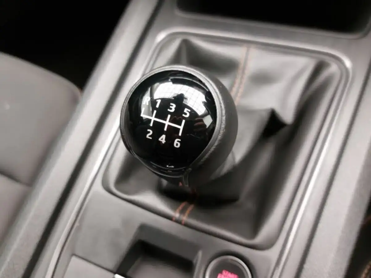 2024-cupra-leon-nf-15-tsi-v1-hatchback-big-14