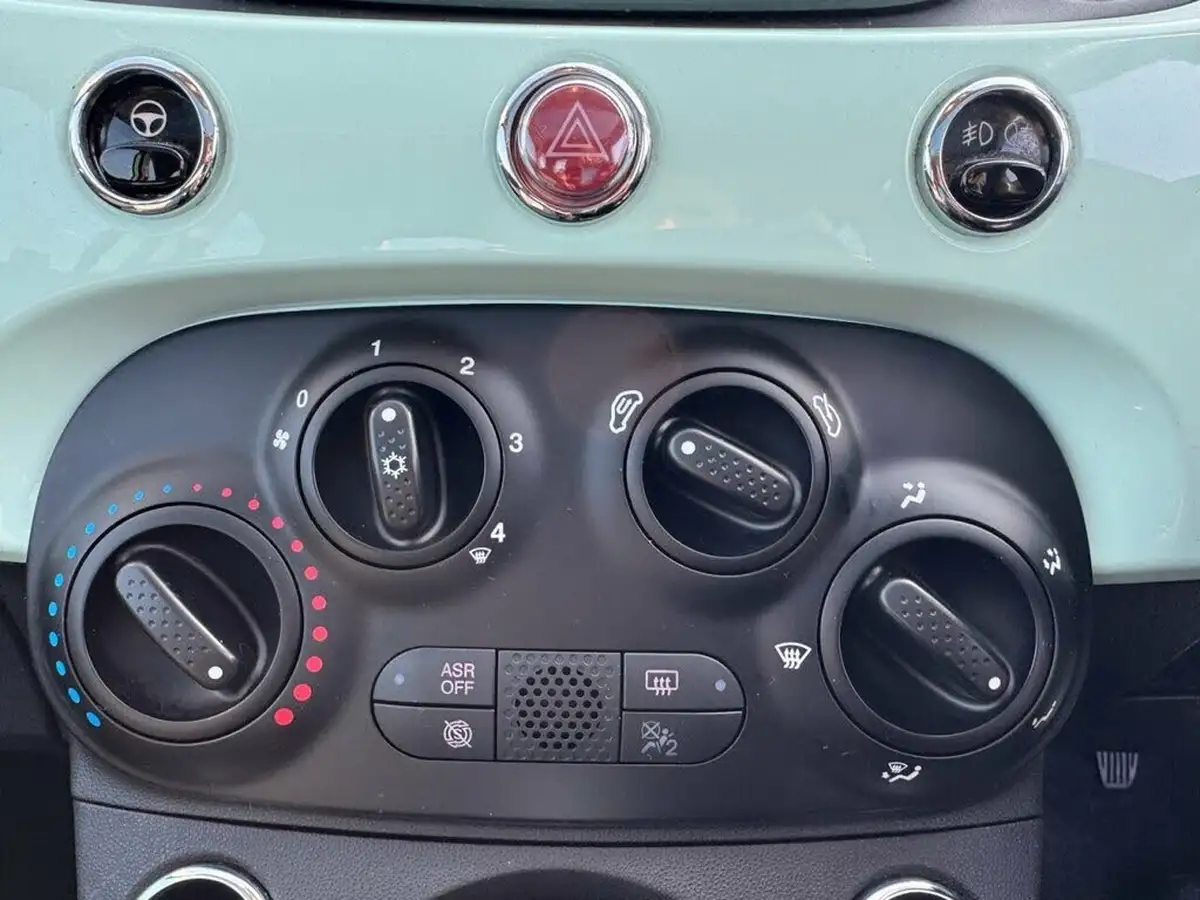 2019-fiat-500-12-lounge-ss-big-21