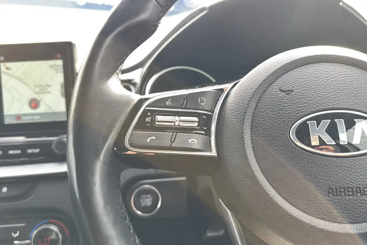 2021-kia-xceed-10-t-gdi-3-big-16