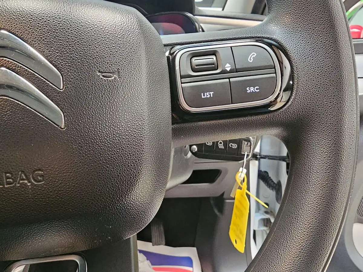 2017-citroen-c3-12-puretech-feel-68ps-big-15