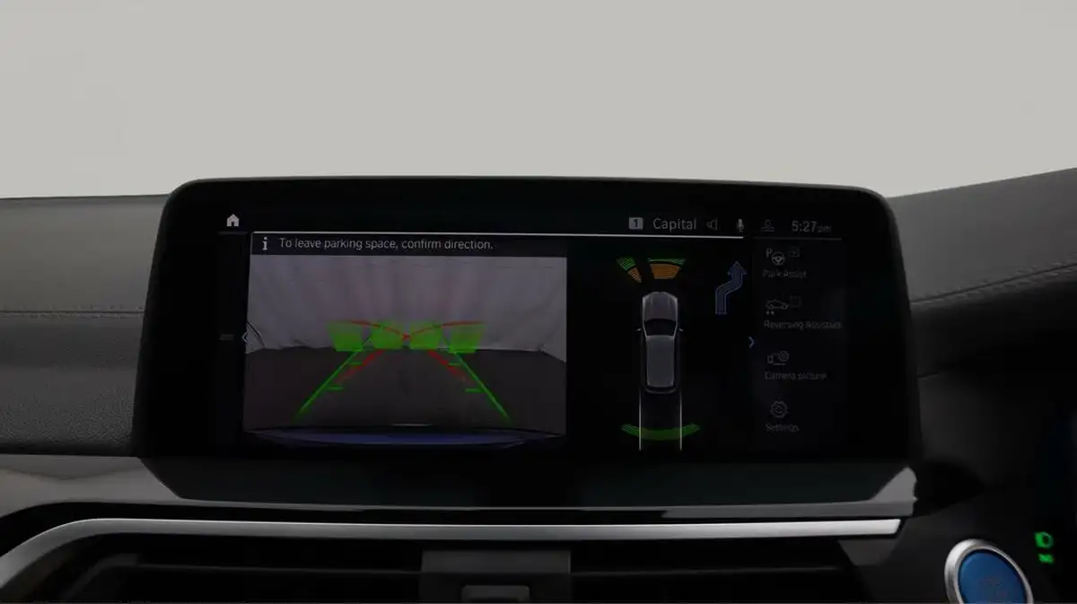 2022-bmw-ix3-e-premier-edition-big-25