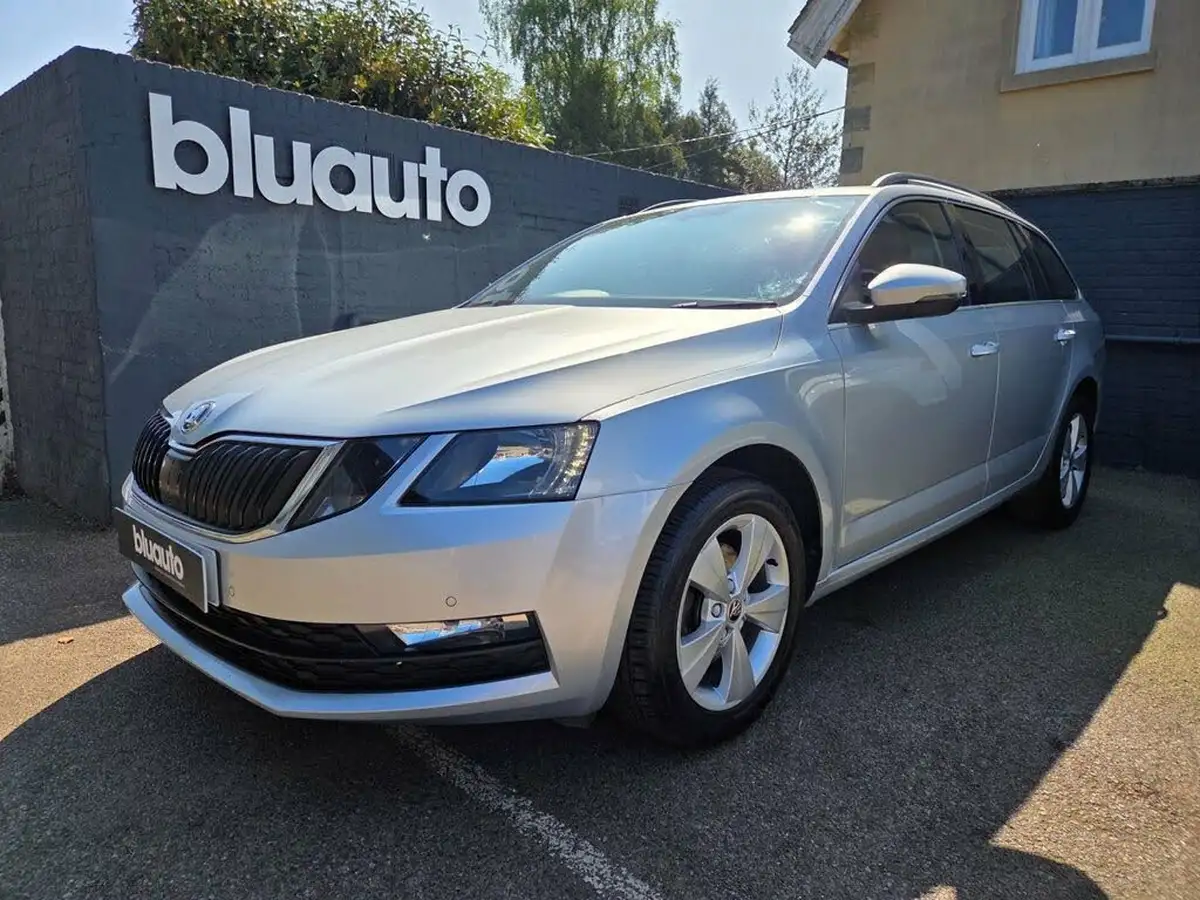 2019-skoda-octavia-10-tsi-se-technology-estate-dsg-big-0