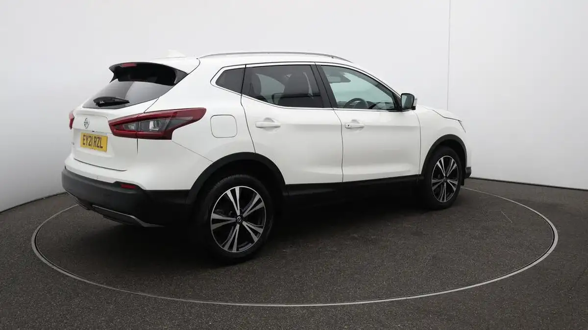 2021-nissan-qashqai-13-dig-t-n-connecta-158ps-xtronic-big-51