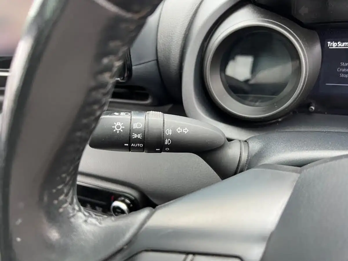 2022-toyota-yaris-15-vvt-i-design-big-63