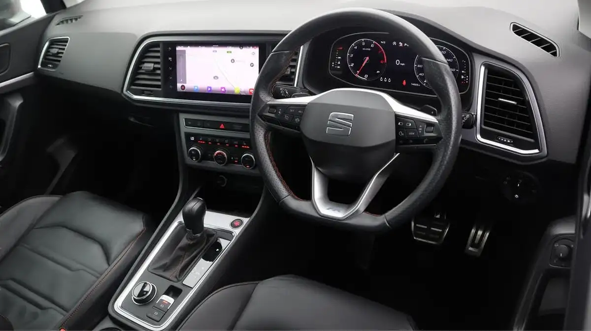 2023-seat-ateca-15-ecotsi-fr-sport-dsg-big-8