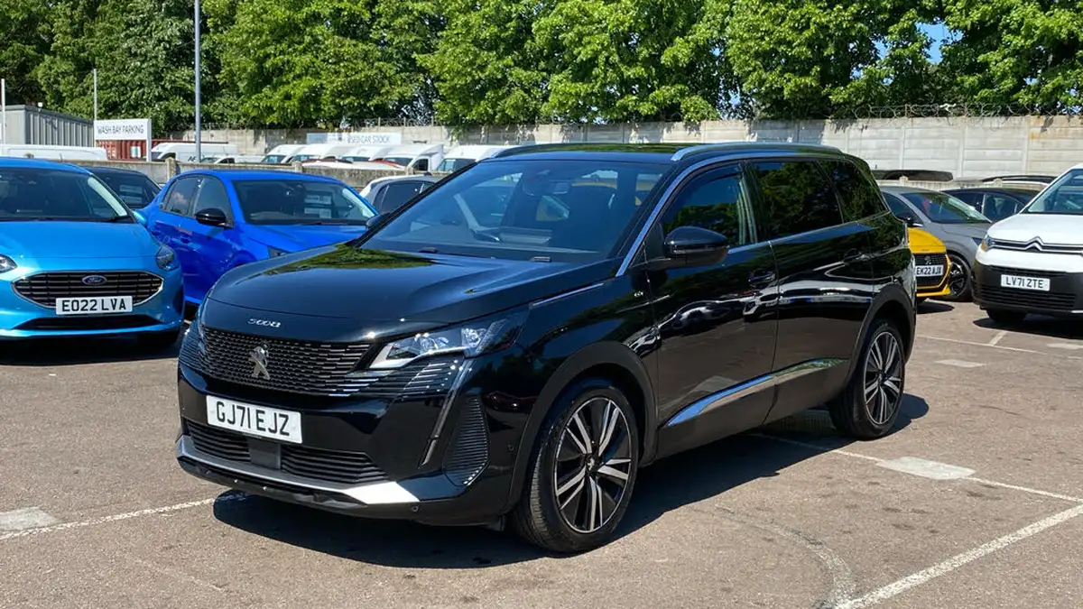 2021-peugeot-5008-suv-20-bluehdi-gt-premium-177bhp-big-6