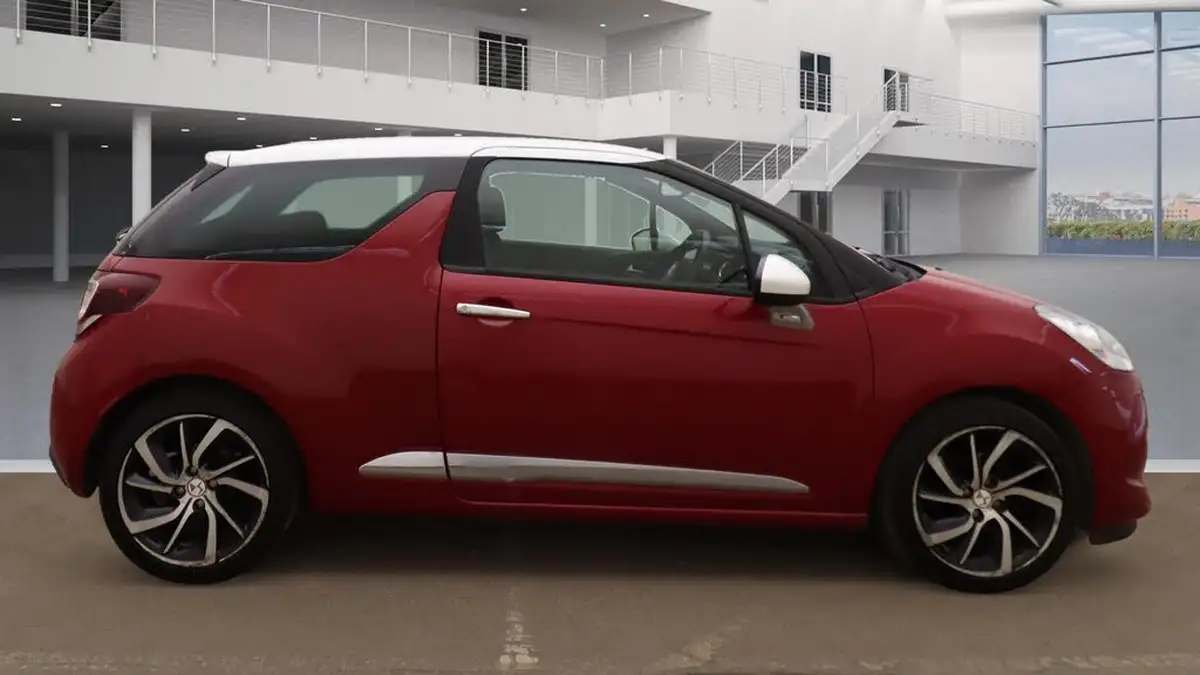 2015-fiat-500x-14-pop-star-opening-edition-big-2