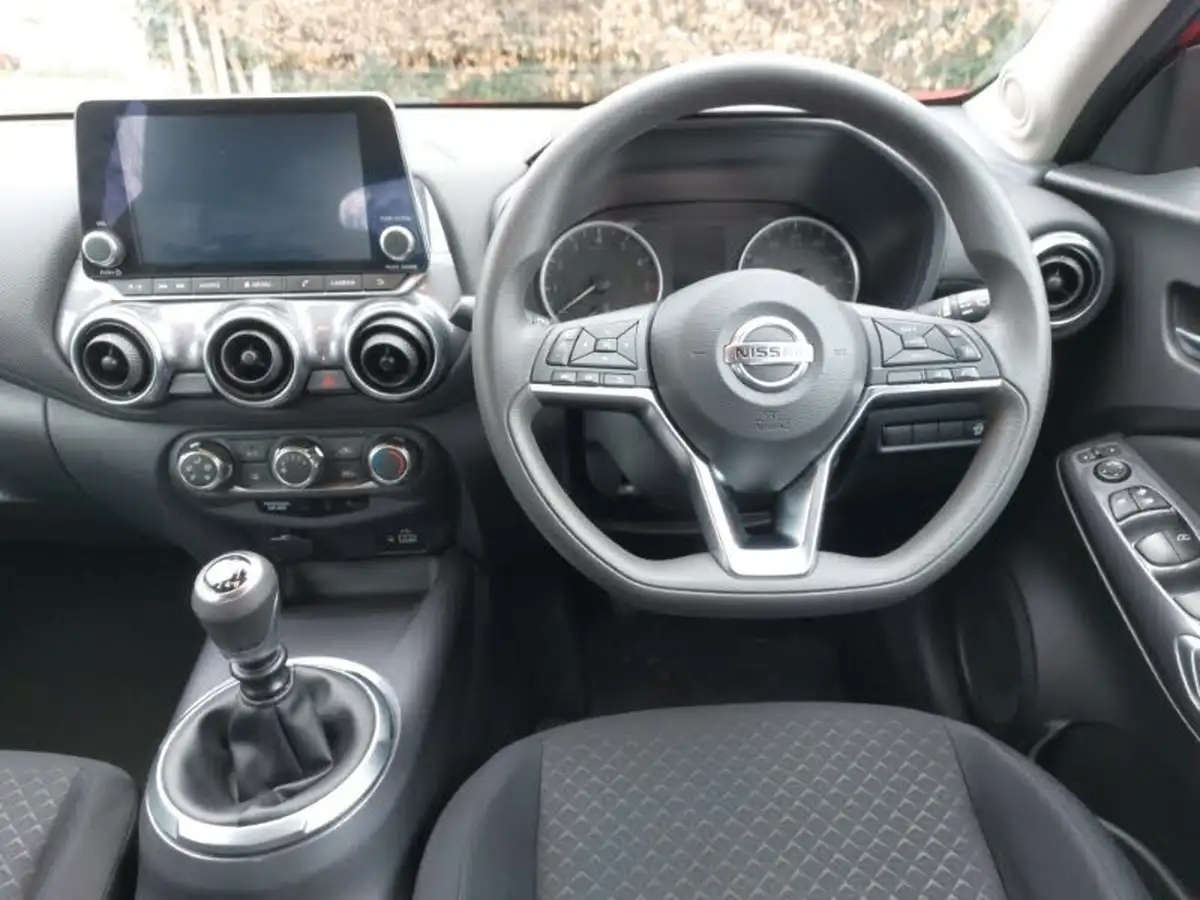 2022-nissan-juke-10-dig-t-acenta-big-6