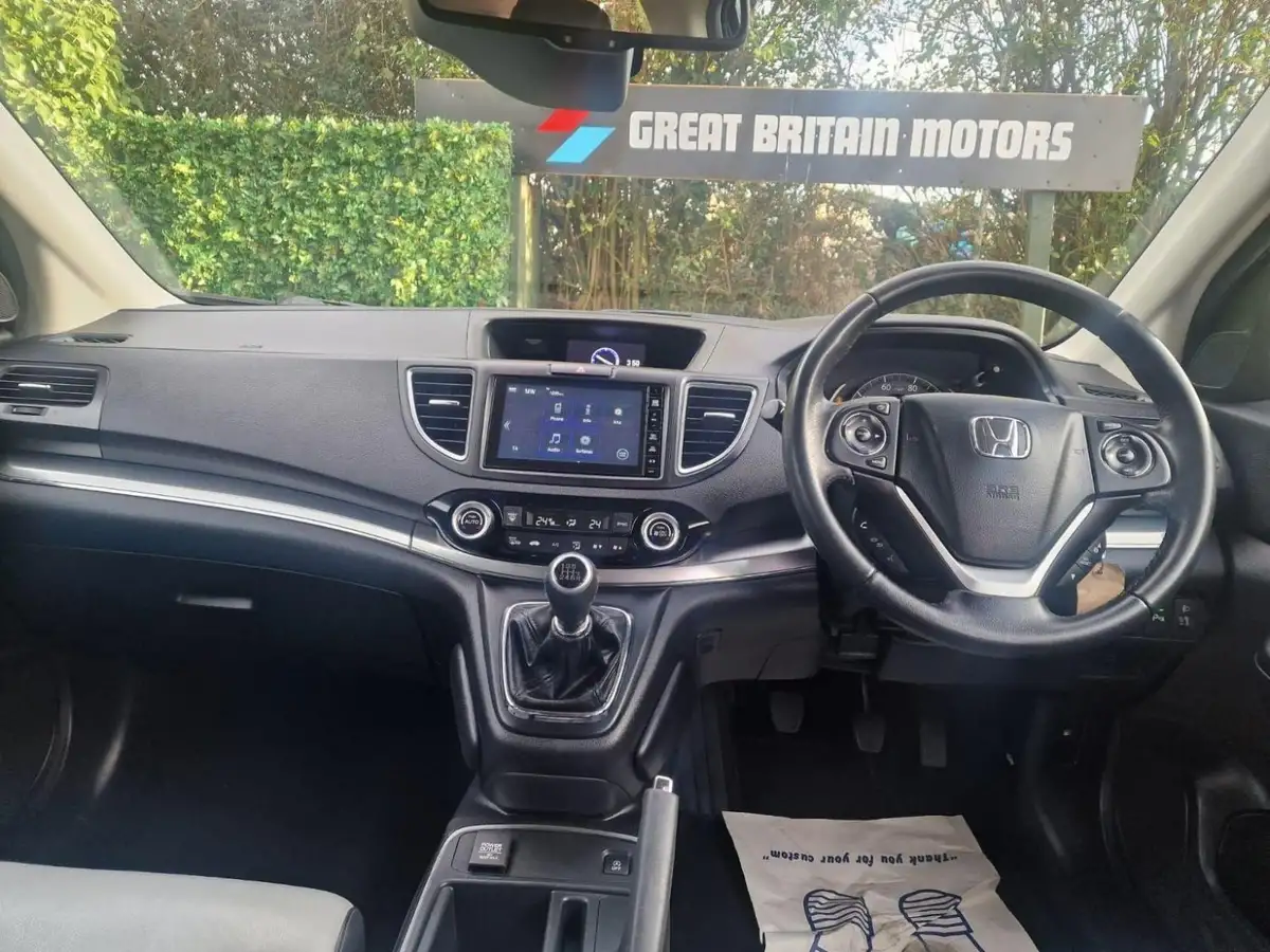 2017-honda-cr-v-16i-dtec-se-plus-160ps-4x4-ss-big-11