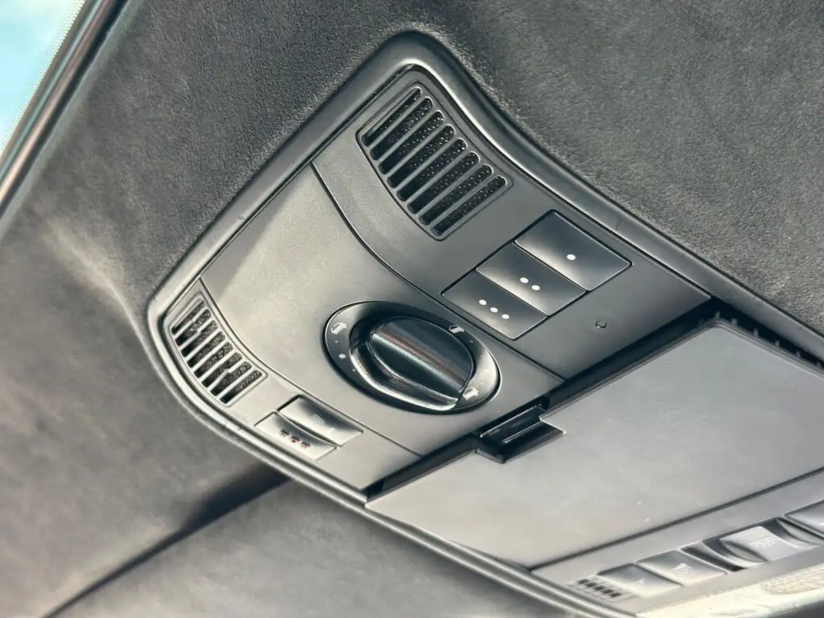 2004-porsche-cayenne-45-turbo-big-15