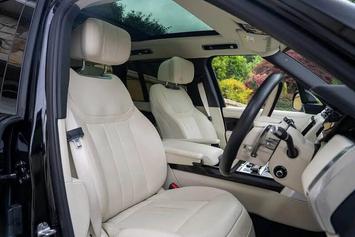 2022-land-rover-range-rover-30-p400-autobiography-big-29