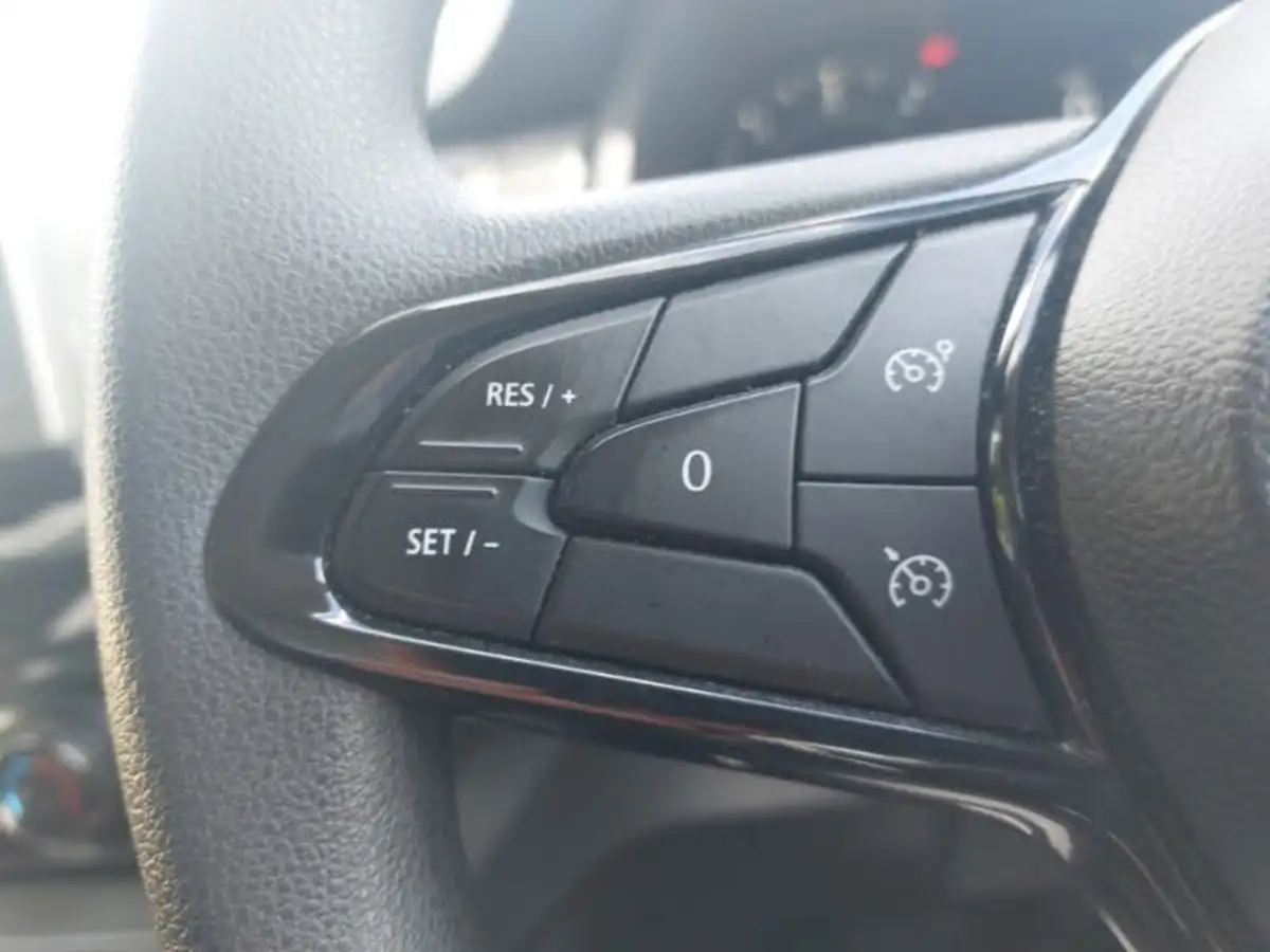 2022-renault-trafic-20dci-sl28-130-business-big-12