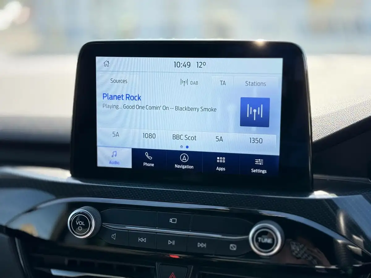 2020-ford-kuga-25t-st-line-first-edition-big-24