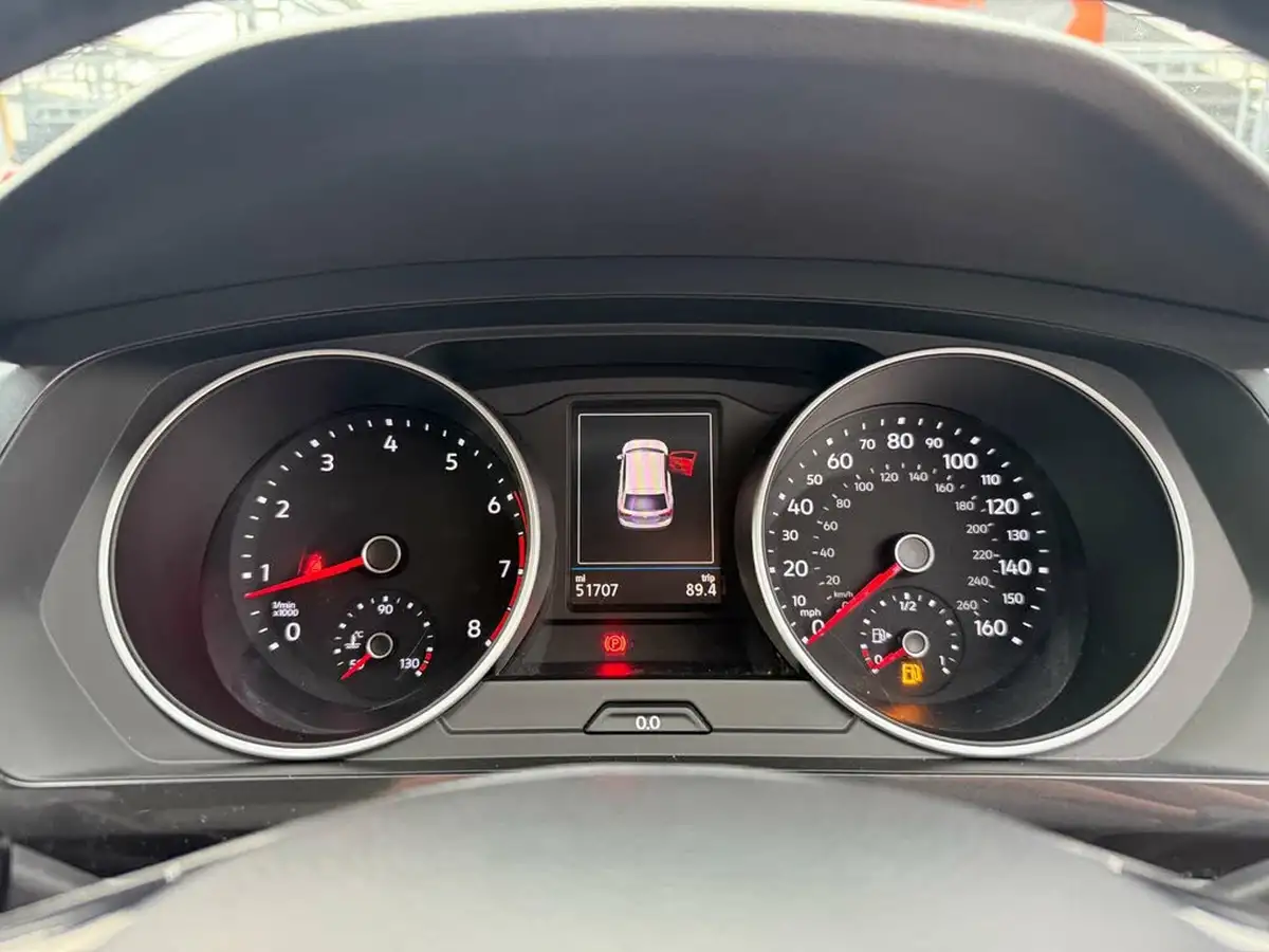 2018-volkswagen-tiguan-14-tsi-se-navigation-125ps-ss-big-24