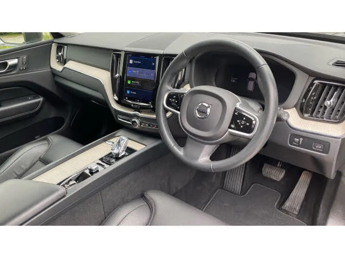 2021-volvo-xc60-20-b5-inscription-awd-big-4