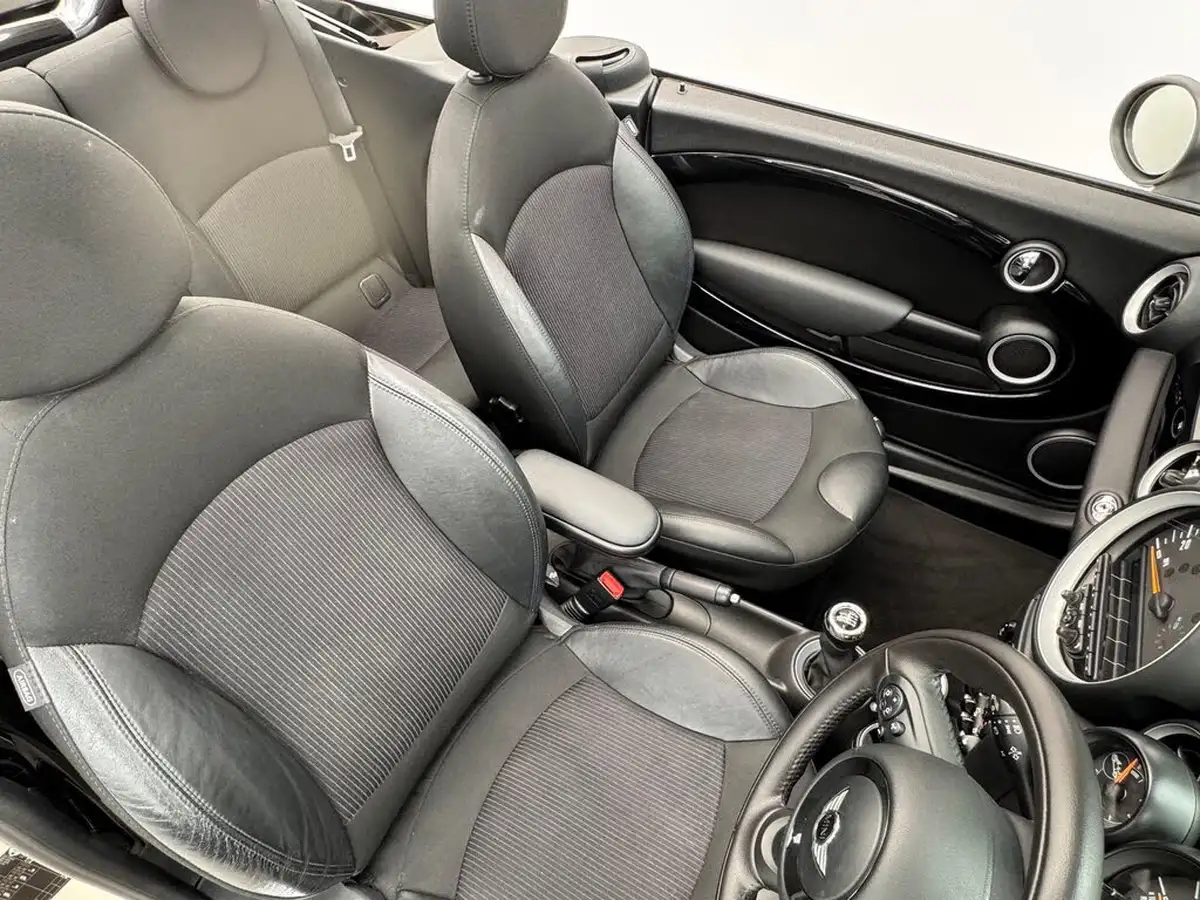 2015-mini-cooper-16-cooper-s-184bhp-ss-big-8