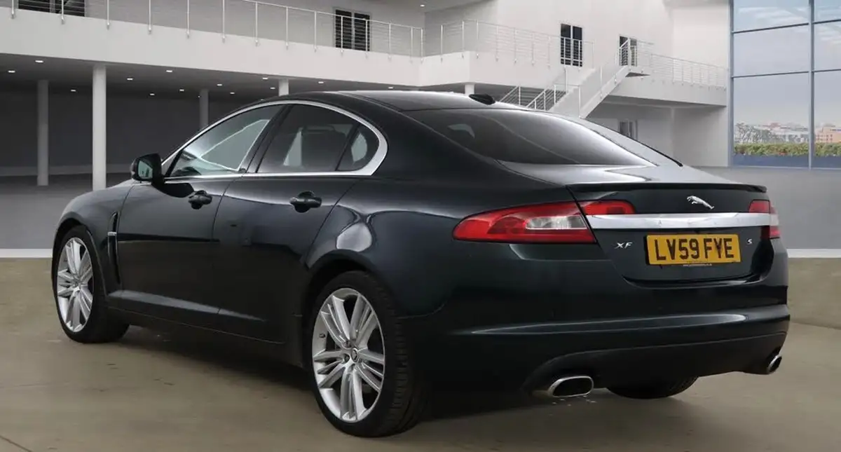 2009-jaguar-xf-30td-s-portfolio-big-8