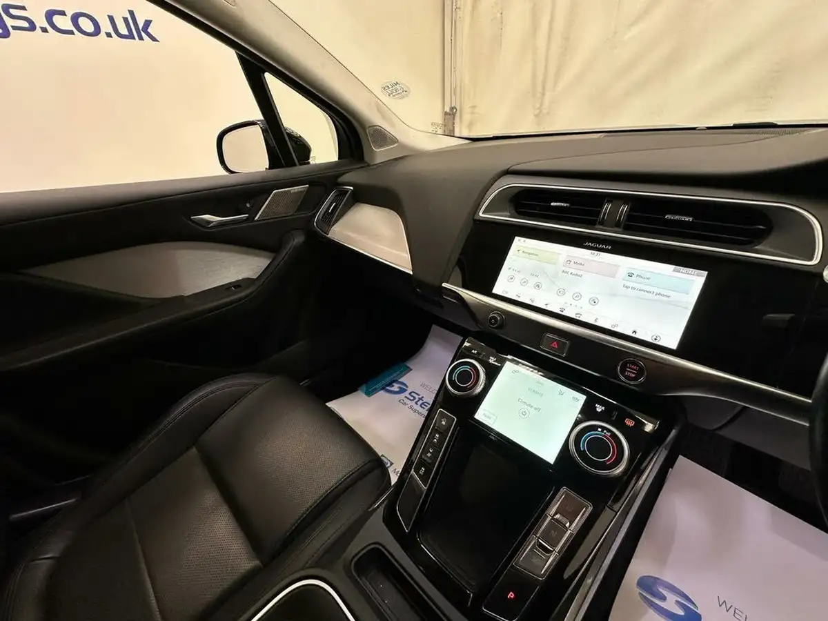 2020-jaguar-i-pace-ev400-s-big-13