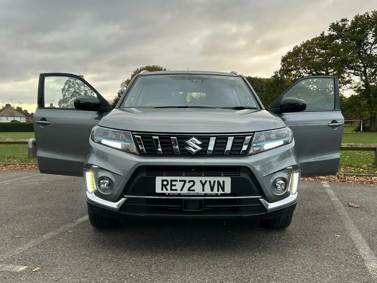 2022-suzuki-vitara-15-sz-t-big-11