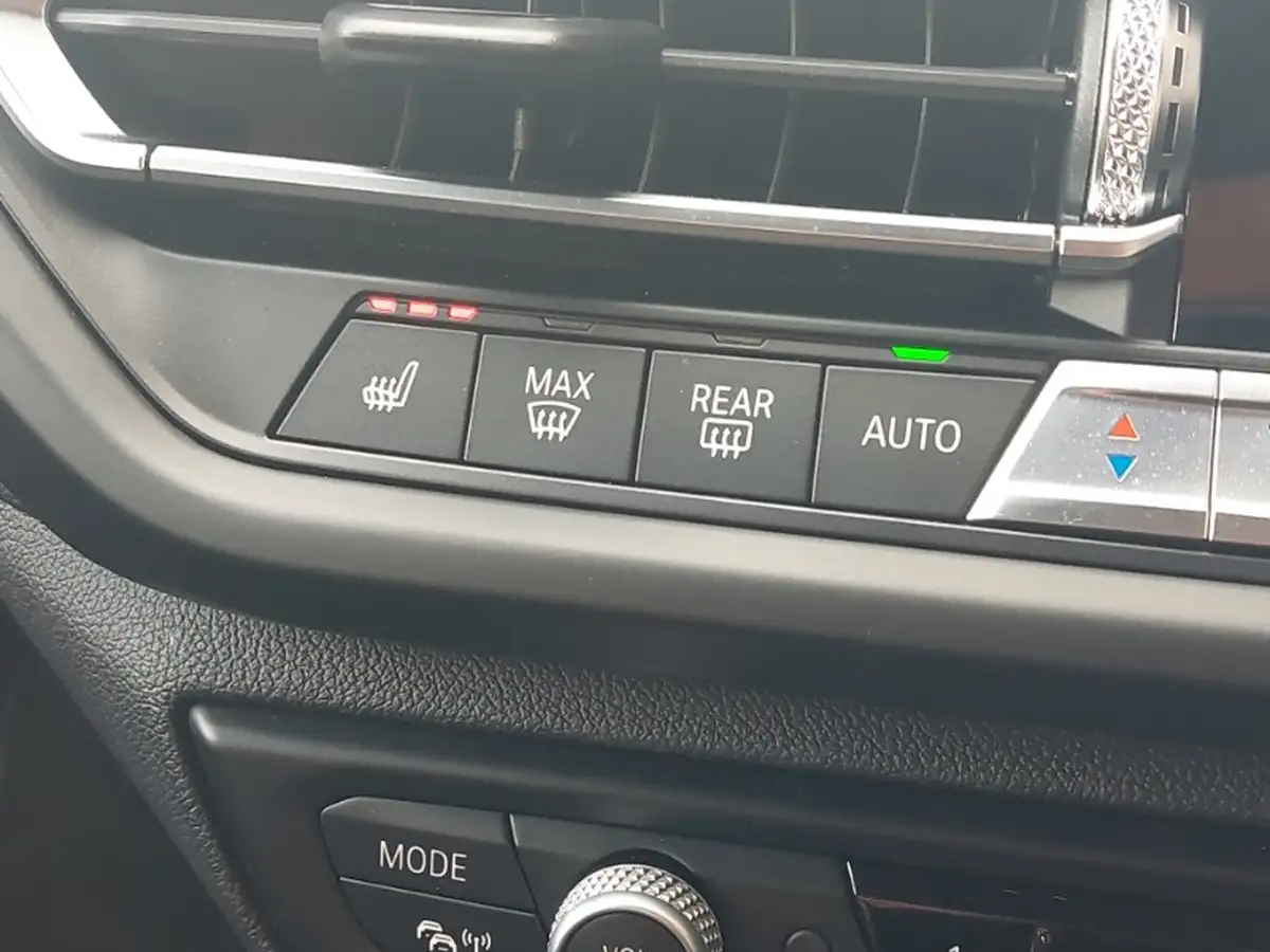 2019-ds-ds-3-crossback-12-puretech-prestige-100ps-big-15