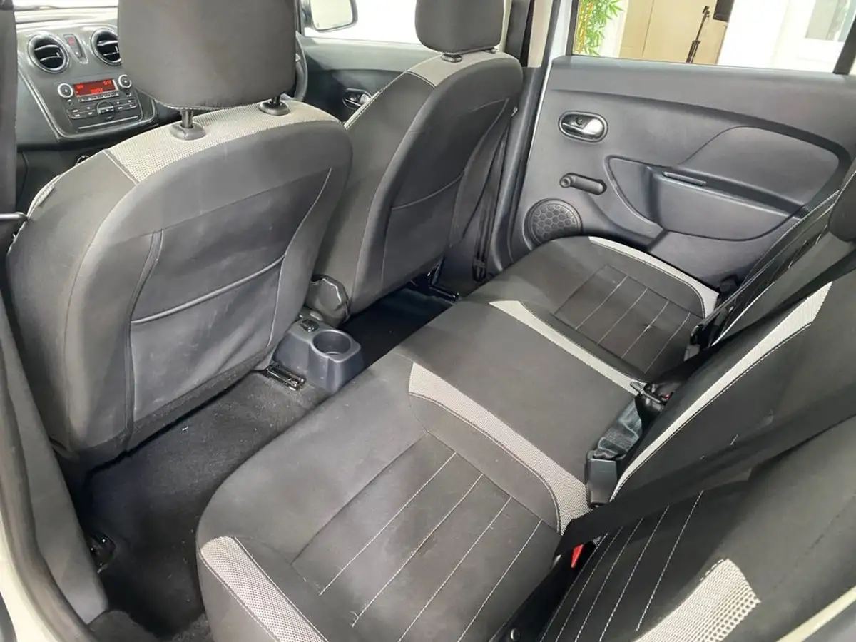 2018-dacia-sandero-stepway-09-tce-essential-big-16