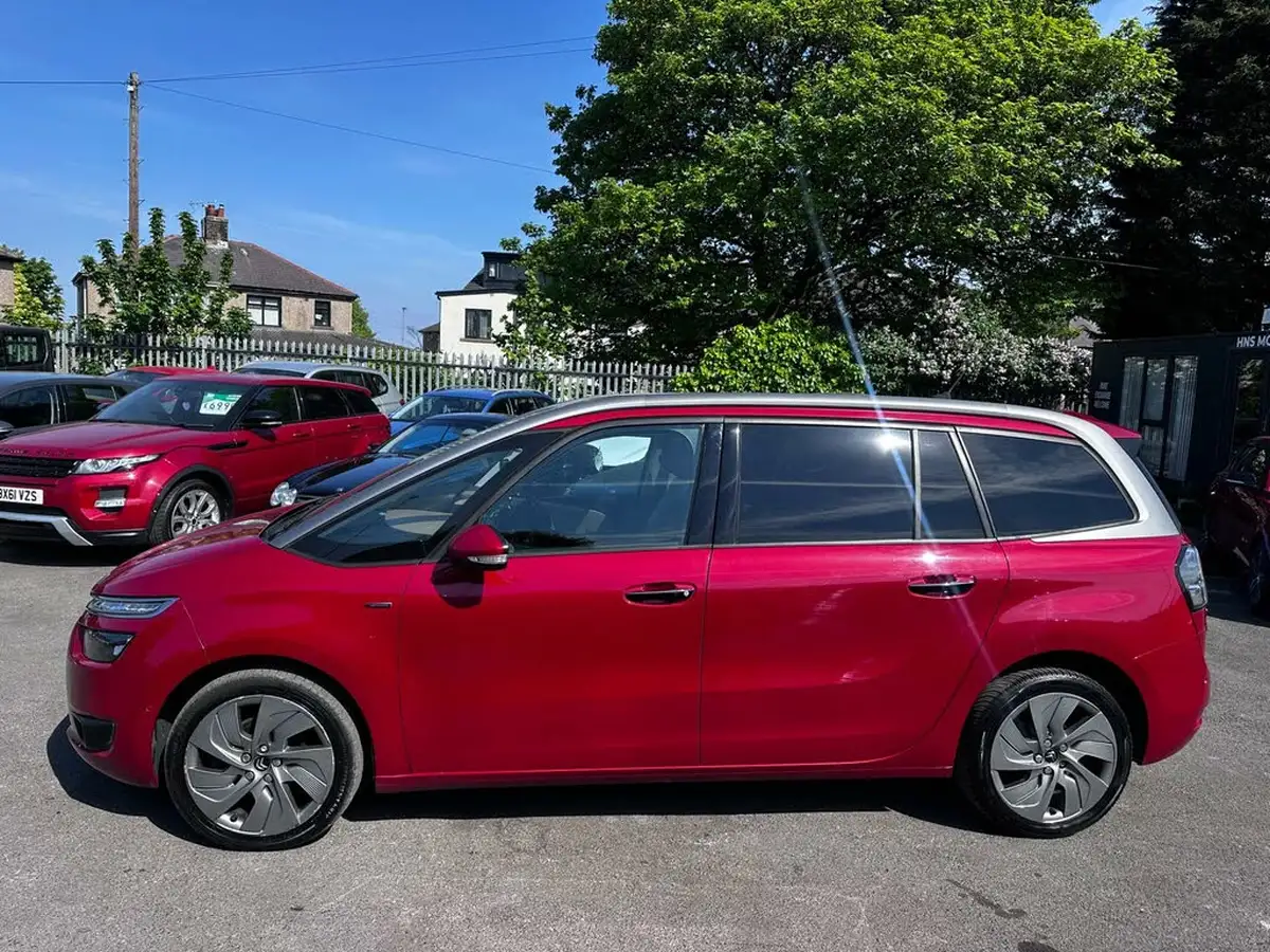 2016-citroen-grand-c4-picasso-20bluehdi-exclusive-big-4