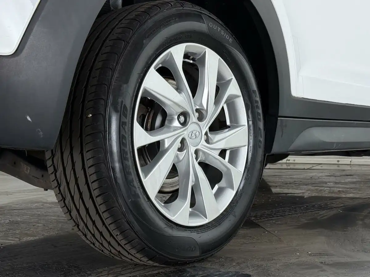 2020-hyundai-tucson-16-t-gdi-se-nav-dct-big-11
