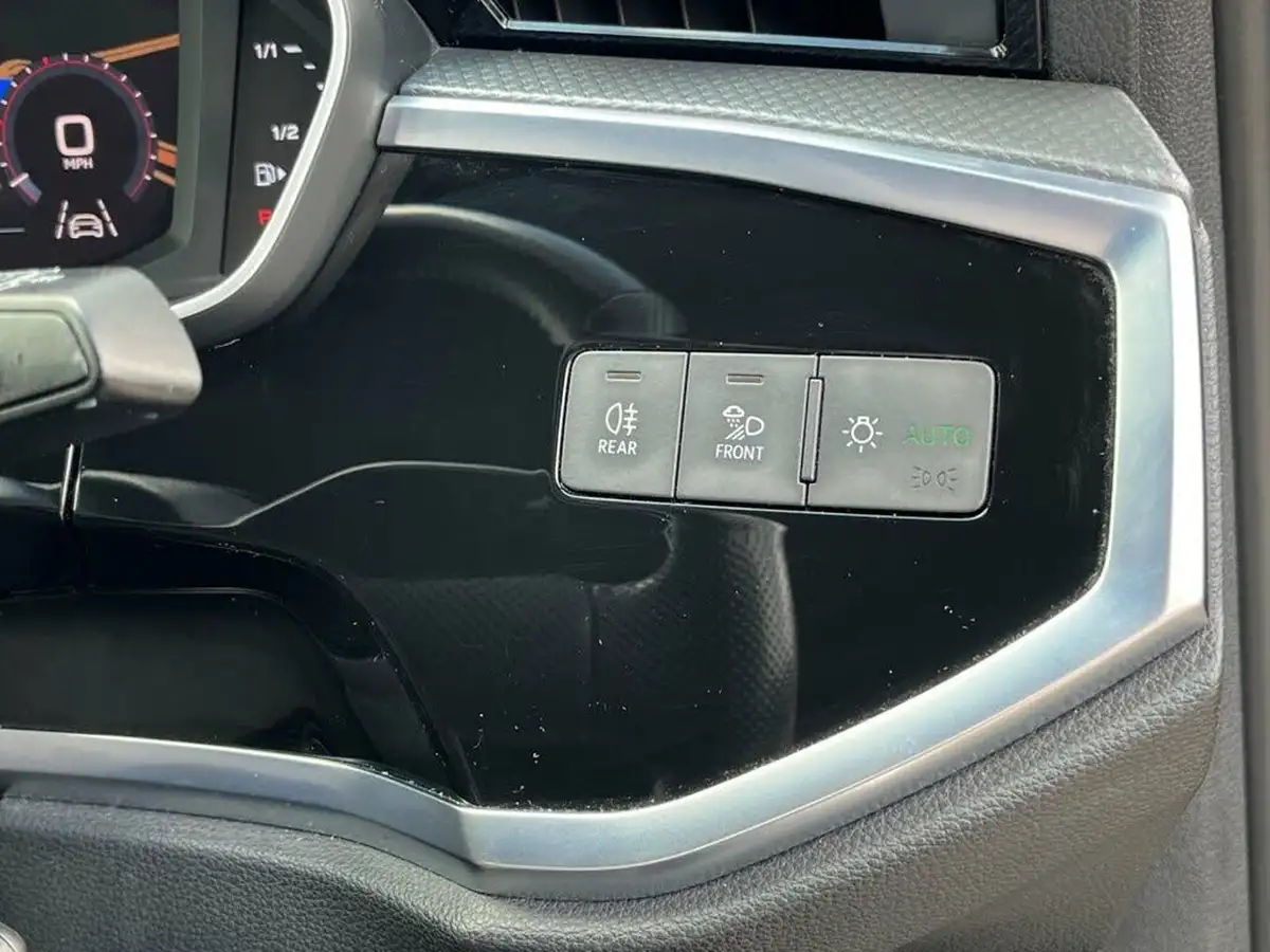 2019-audi-q3-15-35-tfsi-s-line-cod-station-wagon-1498cc-big-27