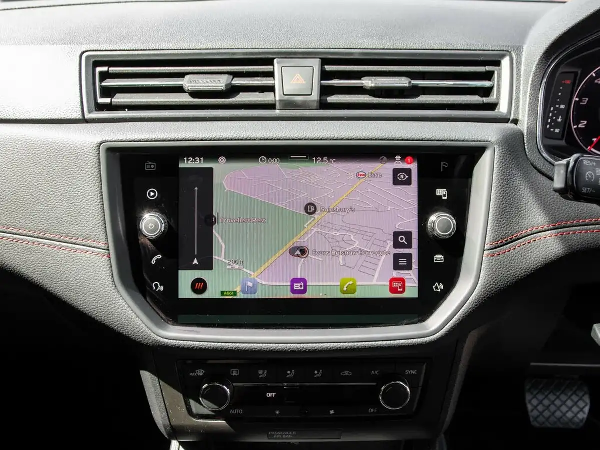 2021-seat-ibiza-10-tsi-fr-sport-110ps-dsg-big-24