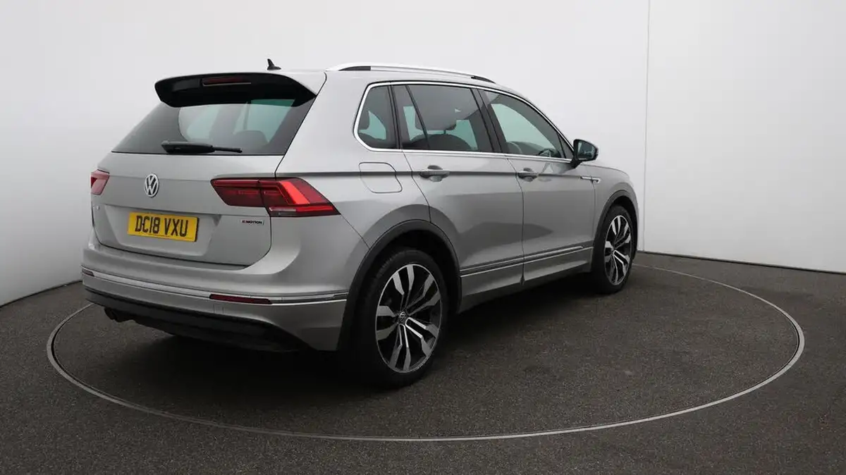 2018-volkswagen-tiguan-20tdi-r-line-150ps-4motion-ss-dsg-big-57