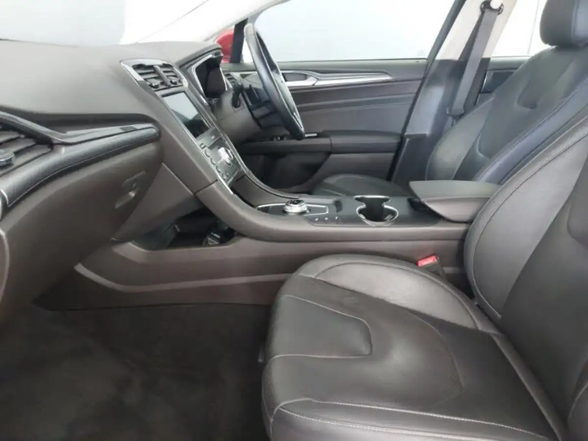 2019-ford-mondeo-20tdci-titanium-edition-190ps-ecoblue-ss-hatchback-auto-big-4