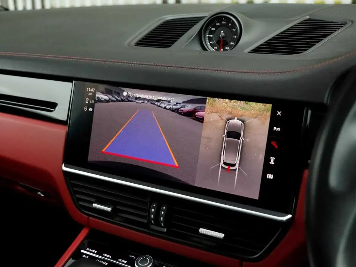 2023-porsche-cayenne-30-v6-340ps-station-wagon-big-15