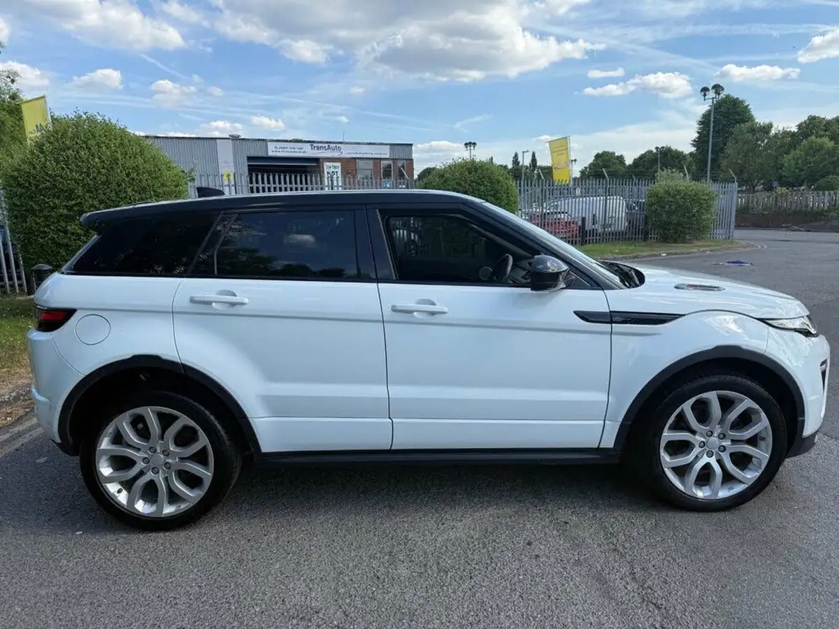 2017-land-rover-range-rover-evoque-20td4-hse-dynamic-ss-hatchback-5d-auto-big-14
