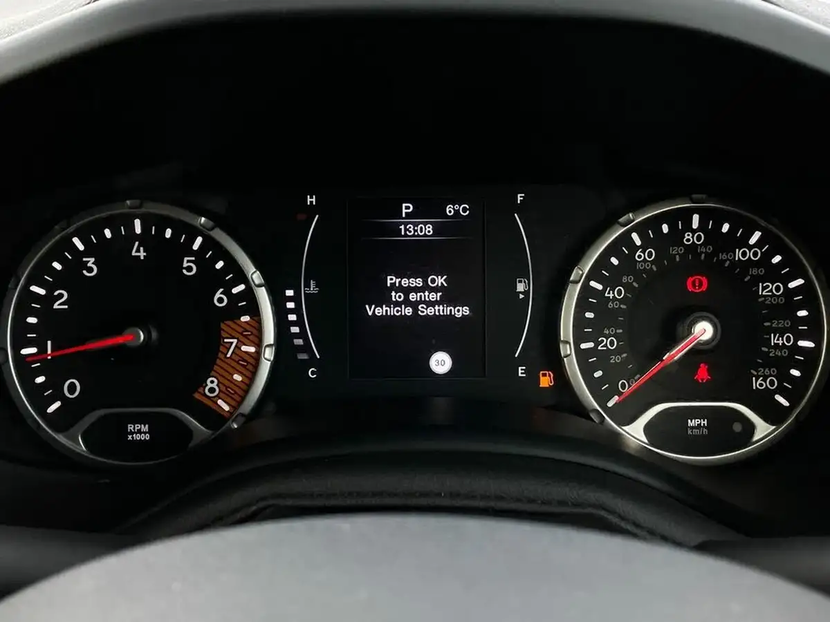 2021-jeep-renegade-13-gse-night-eagle-big-13