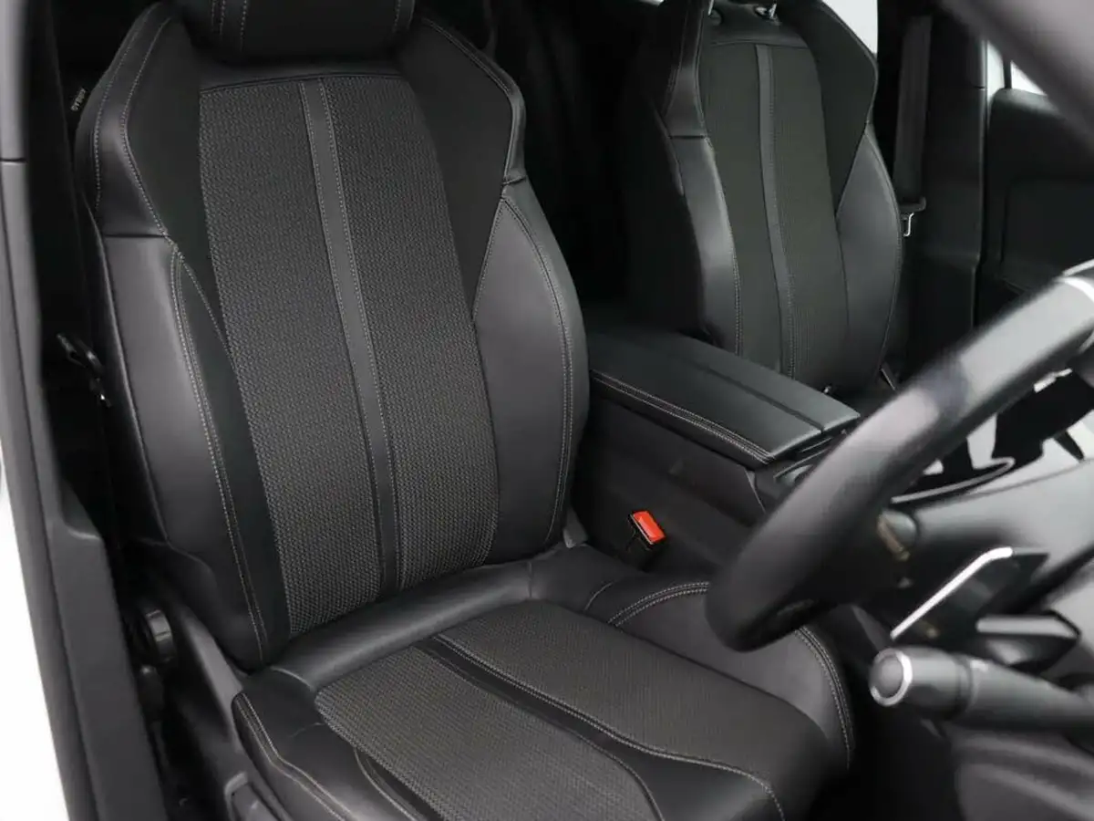 2022-peugeot-3008-suv-15-bluehdi-gt-eat8-big-8